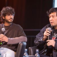 Gou Tanabe im Bühnengespräch auf der Manga-Comic-Con 2024 Gou Tanabe im Bühnengespräch auf der Manga-Comic-Con 2024