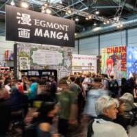 Viele Besucher:innen am Egmont-Manga-Stand auf der Manga Comic Con 2025 Viele Besucher:innen am Egmont-Manga-Stand auf der Manga Comic Con 2025