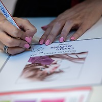 Nahaufnahme einer Signierung Nahaufnahme einer Signierung